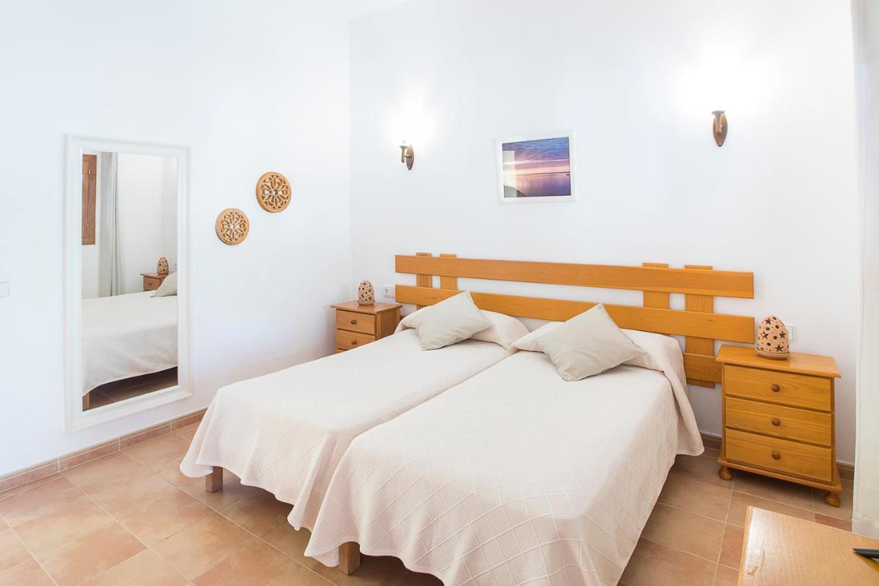 Apartamentos Molina 9-10-11 Ес-Кало Екстер'єр фото